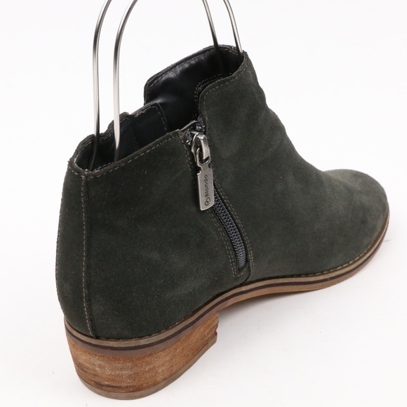 Blondo Liam Waterproof Ankle Booties - Picture 9 of 12